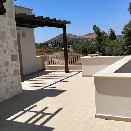 Apartment Serin Yaz Aksamlari Guemuesluek